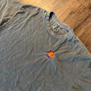 men’s vintage 90s CBS news tee regular fit grail anvil tag